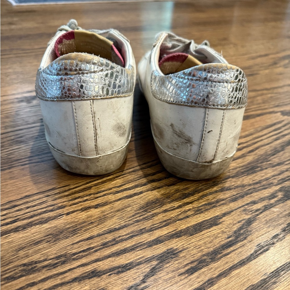 Golden Goose Superstar Sneakers Size 9 - Picture 2 of 9